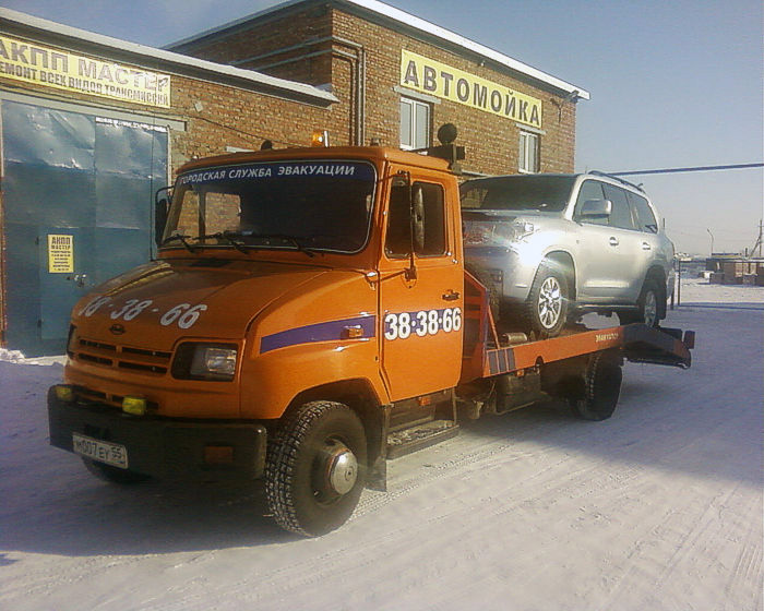 ООО Авто-Стимул:  Услуги грузового и легкового эвакуатора в Омске