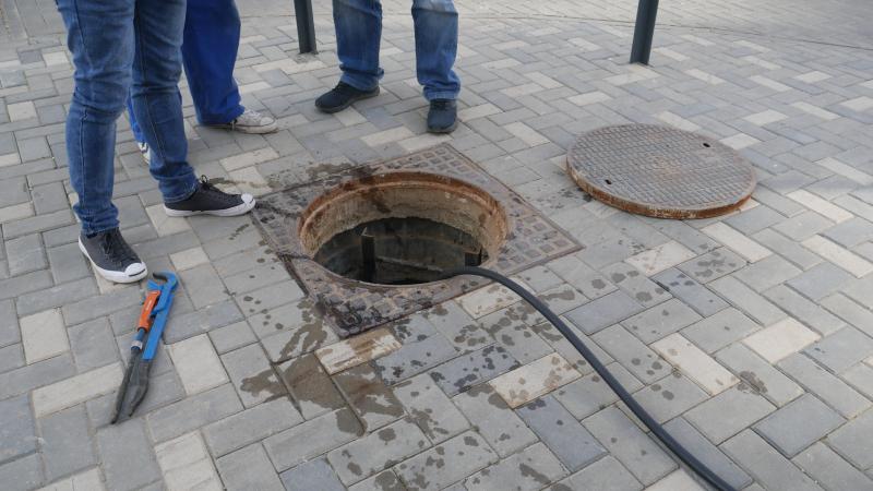 Вадим:  Прочистка канализации, устранение засора в Малаховке