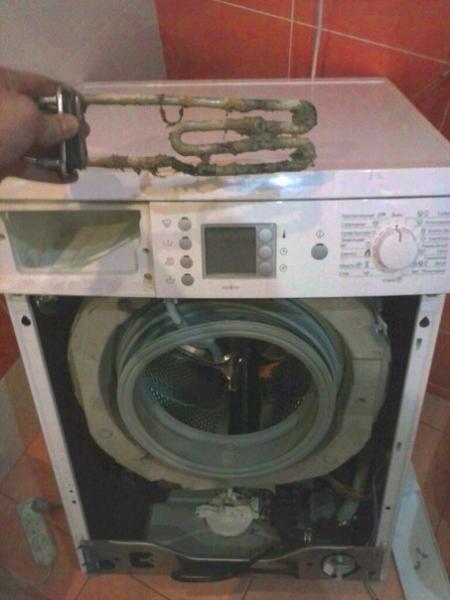 Мастер:  Ремонт стиральных машин на месте.
