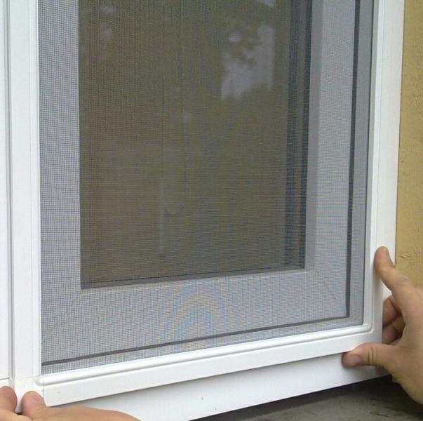 Максим:  Москитные сетки на окна